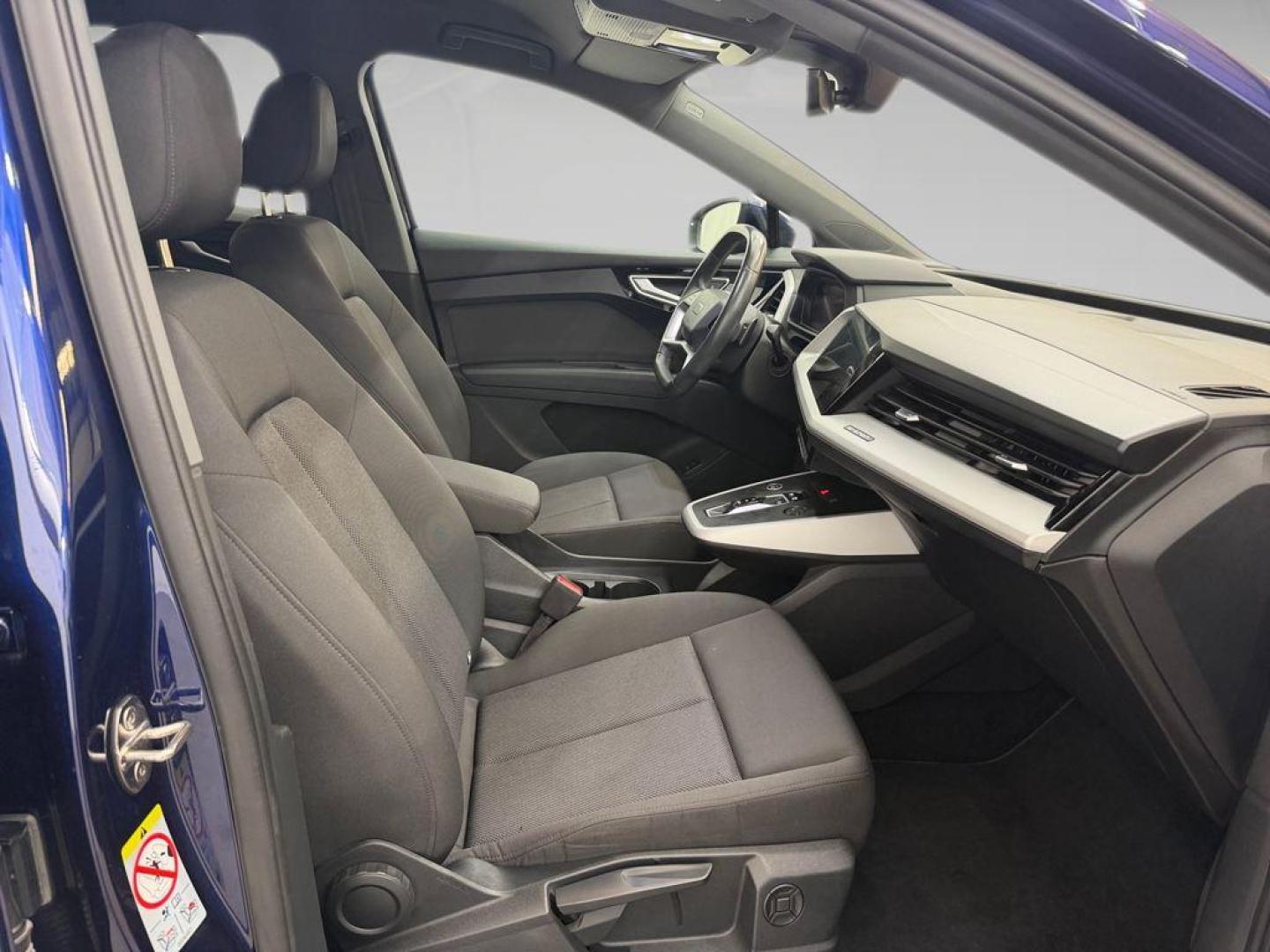 Audi Q4 e-tron Advanced 35 e-tron 55kWh 125 kW (170 CV)