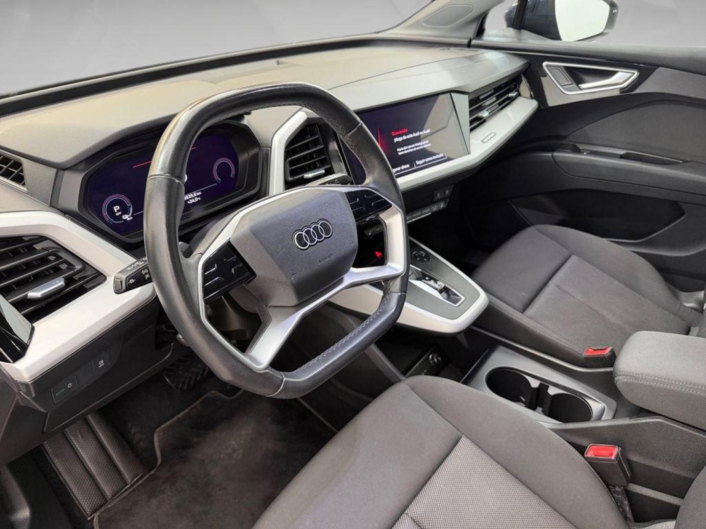 Audi Q4 e-tron Advanced 35 e-tron 55kWh 125 kW (170 CV)