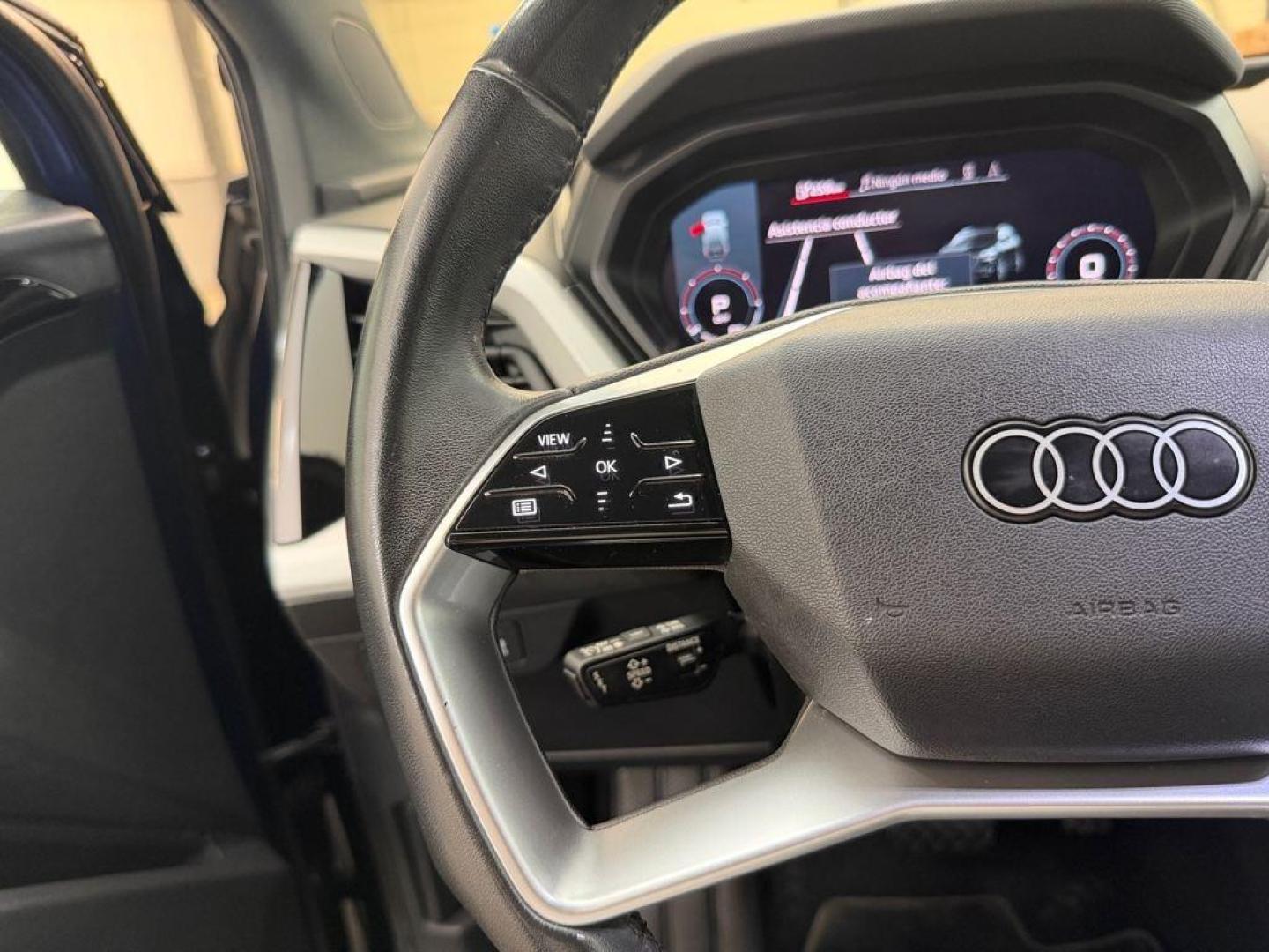 Audi Q4 e-tron Advanced 35 e-tron 55kWh 125 kW (170 CV)