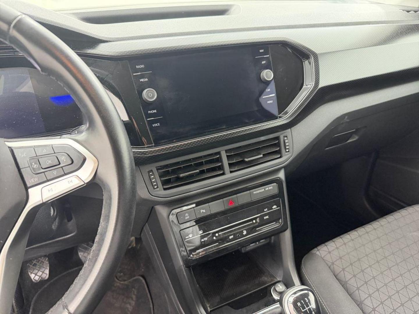 Volkswagen T-Cross Advance 1.0 TSI 70 kW (95 CV)