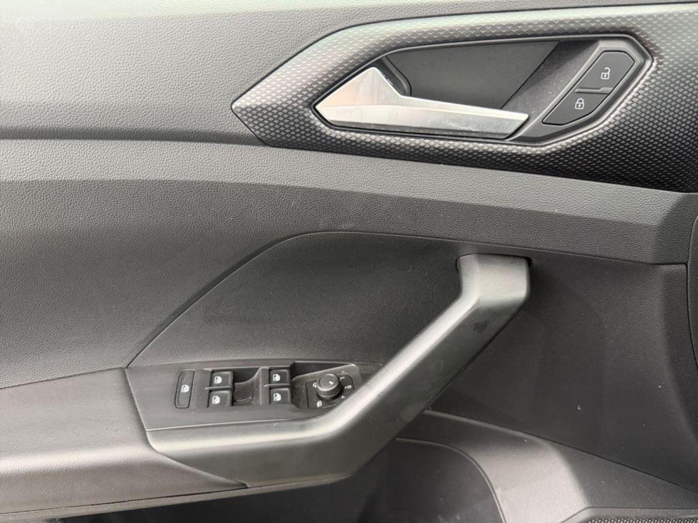 Volkswagen T-Cross Advance 1.0 TSI 70 kW (95 CV)