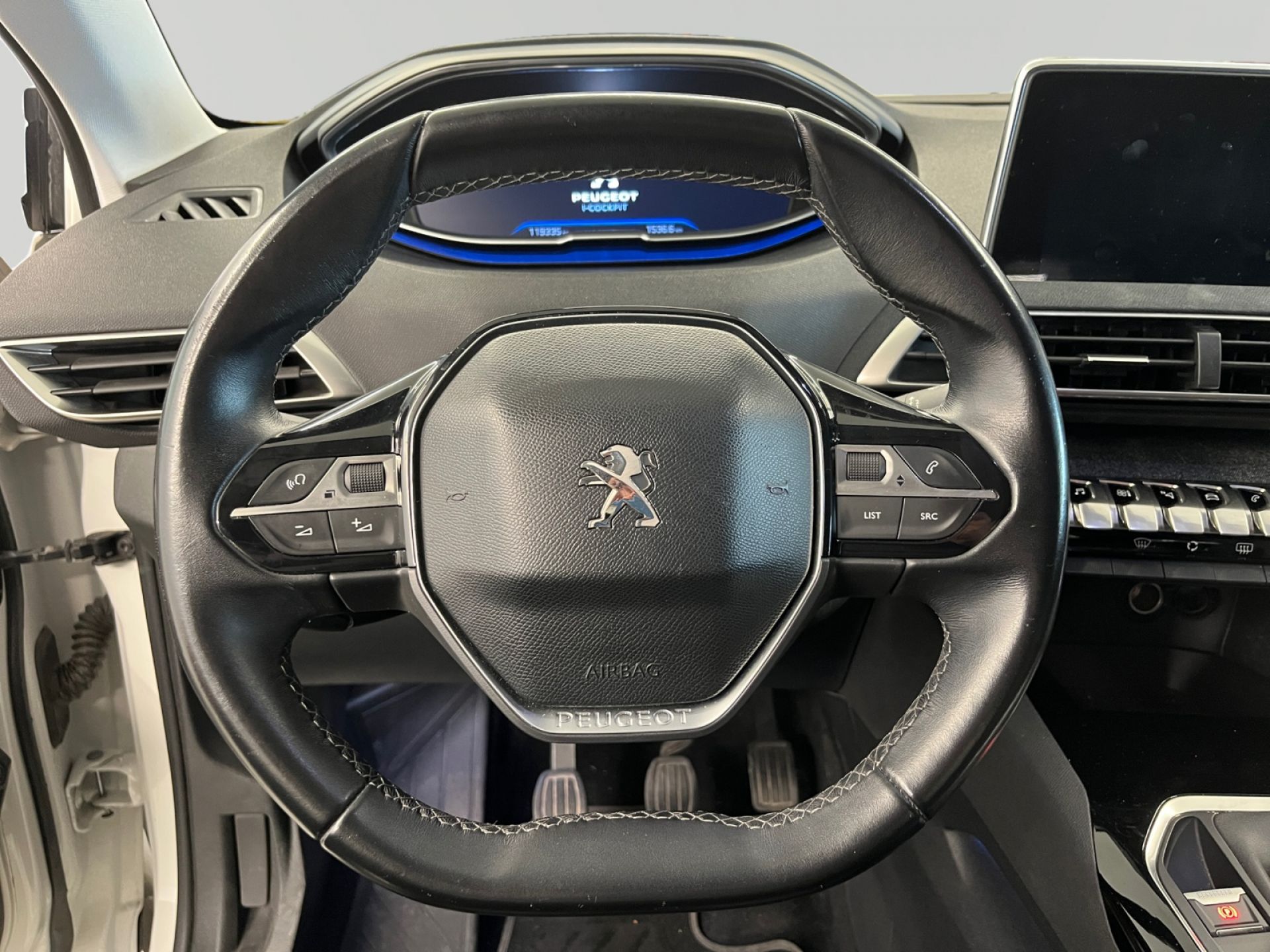 Peugeot 3008 1.5L BlueHDi 96kW (130CV) S&S Allure