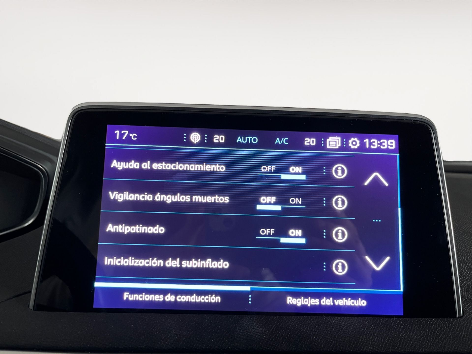 Peugeot 3008 1.5L BlueHDi 96kW (130CV) S&S Allure