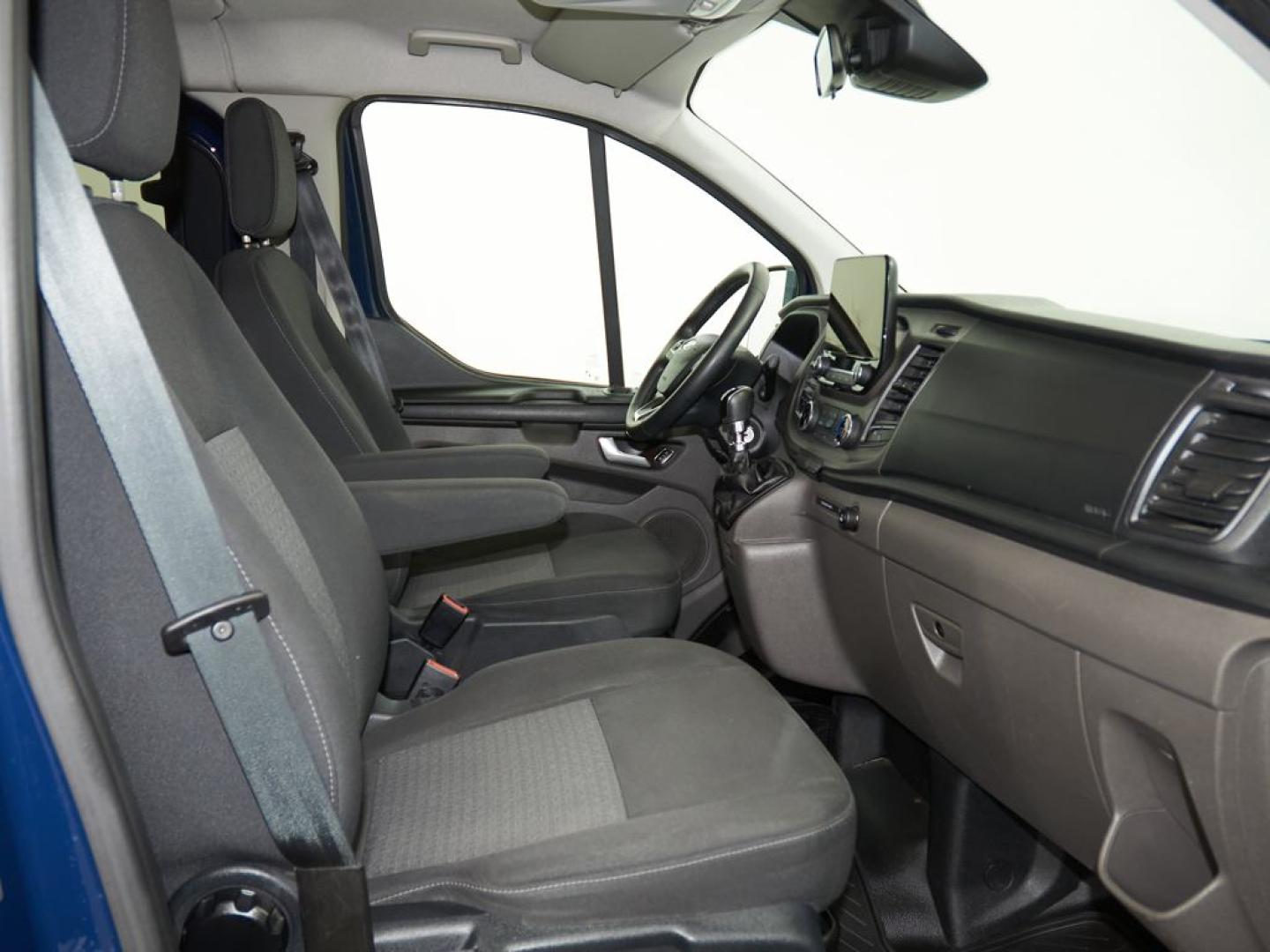 Ford Transit Custom FT 320 L1 Kombi 2.0 Ecoblue Trend 136
