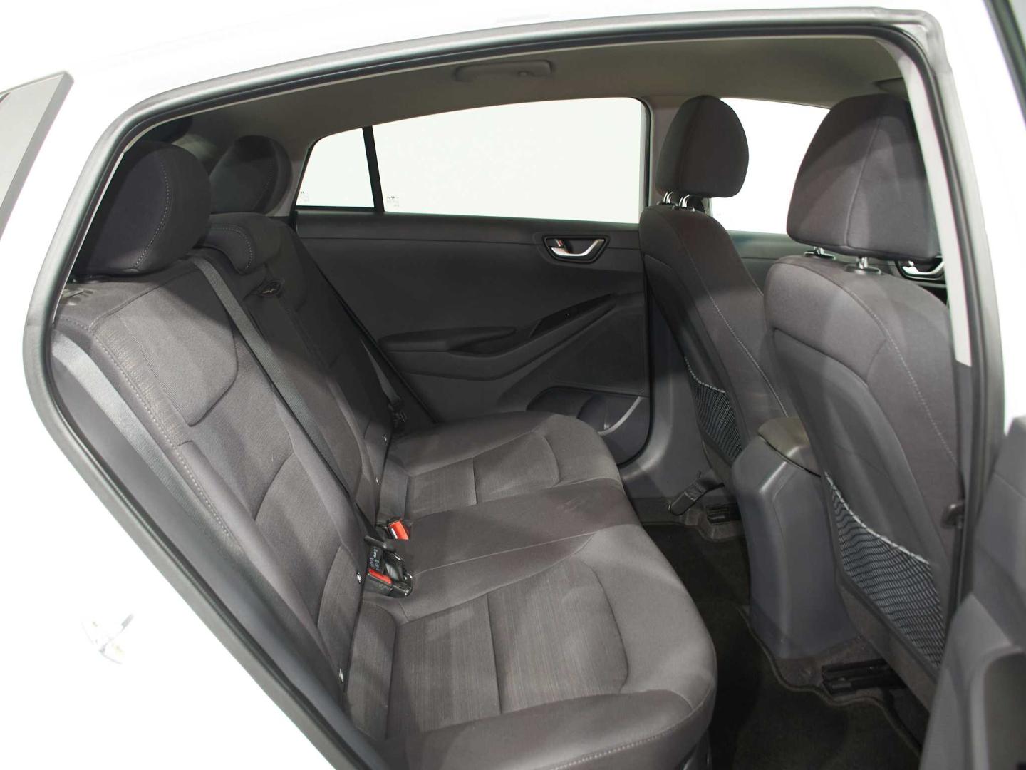 Hyundai Ioniq HEV 1.6 GDI Klass