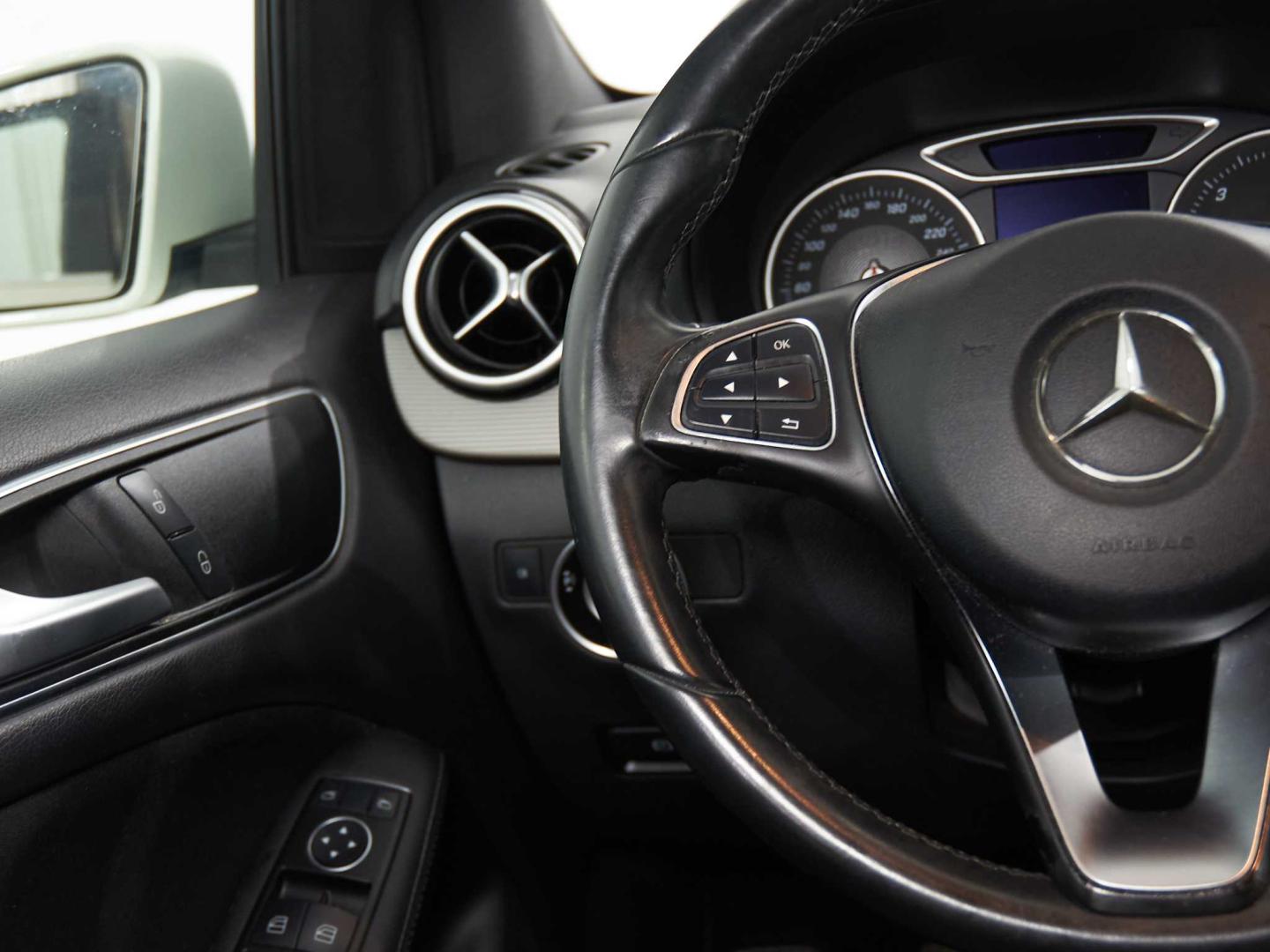 Mercedes Benz Clase B B 180d