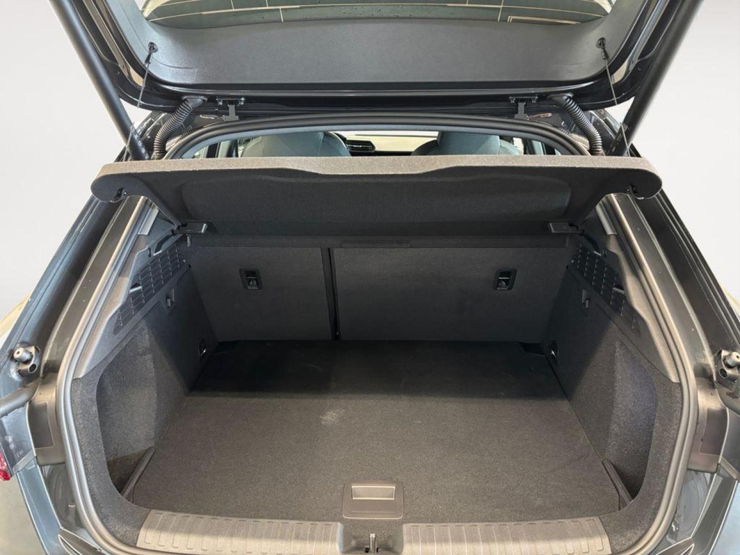 Audi A3 Sedan Advanced 40 TFSI e 150 kW (204 CV) S tronic