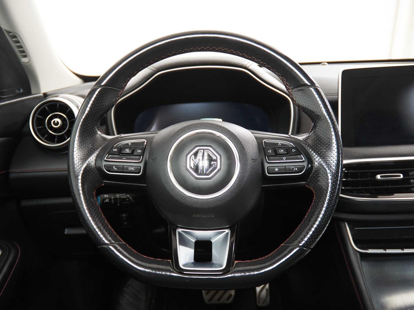MG 1.5 T-GDI AT Luxury