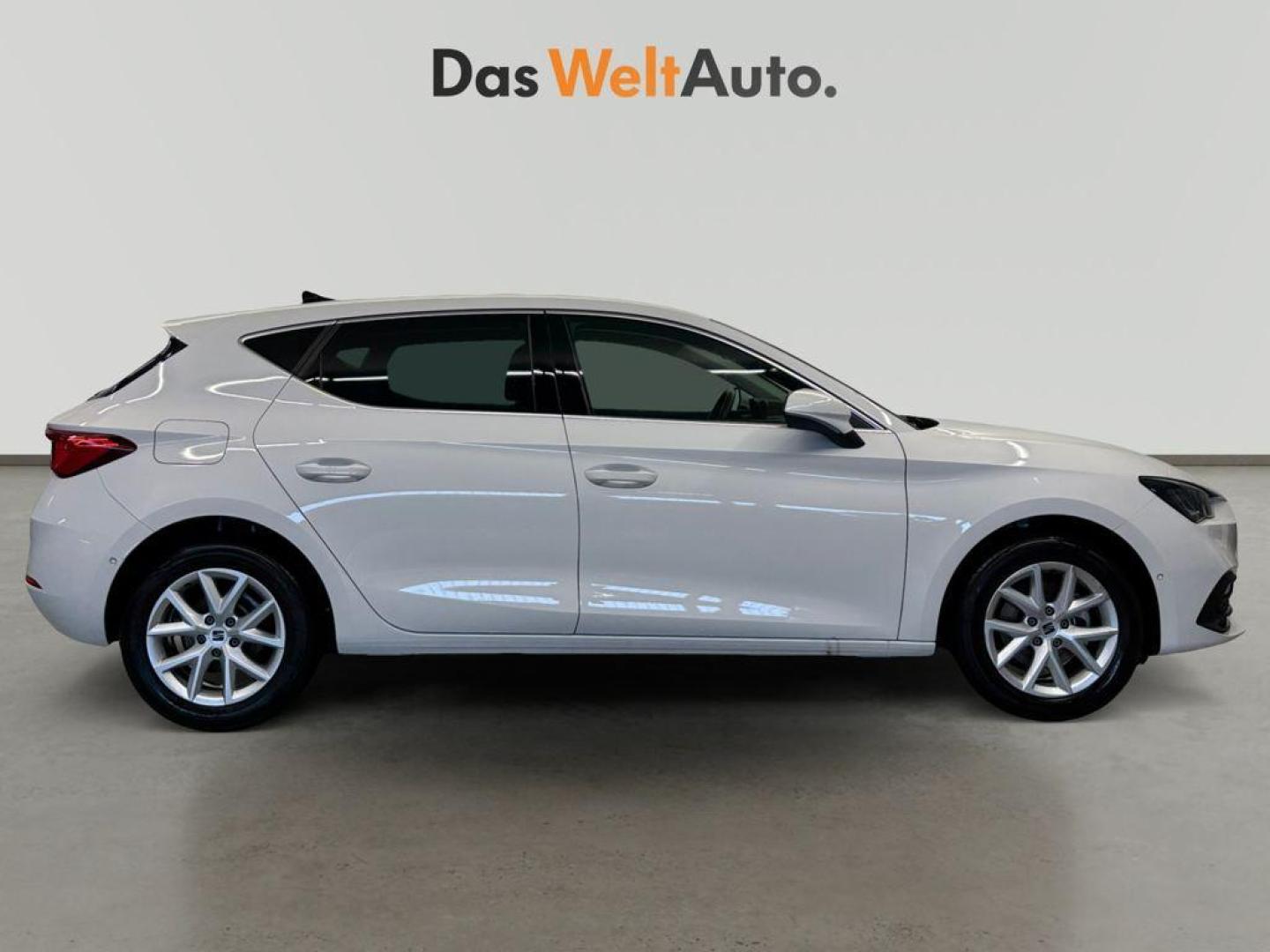 SEAT Leon 1.5 eTSI Style 25 Aniversario DSG 85 kW (116 CV)