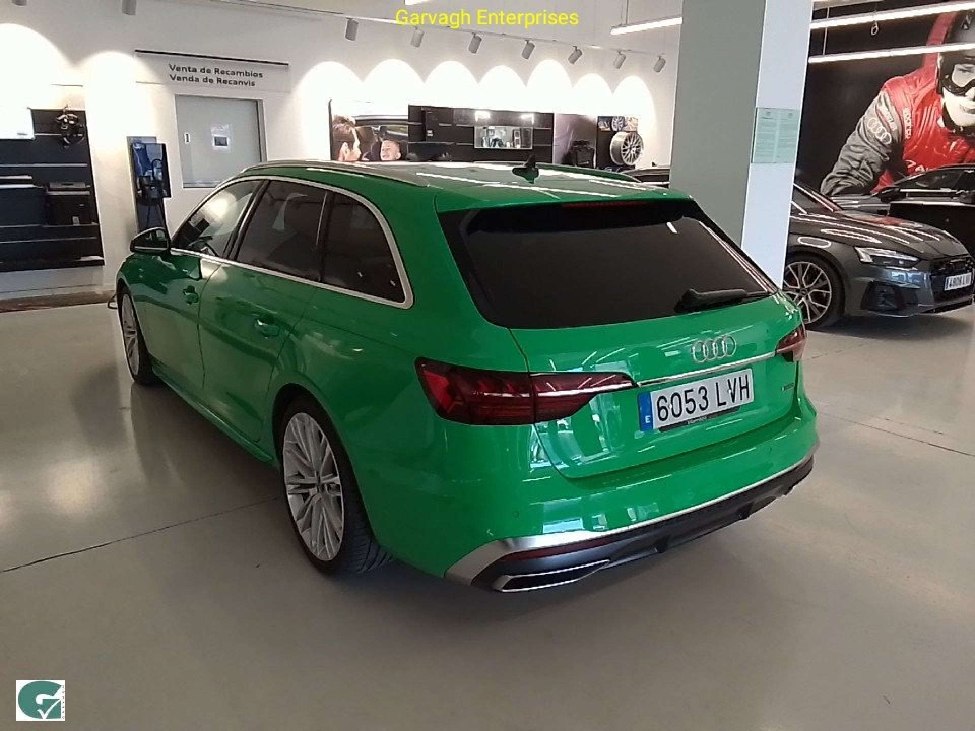 Audi A4 Avant S line 45 TFSI 195kW quatt S tron