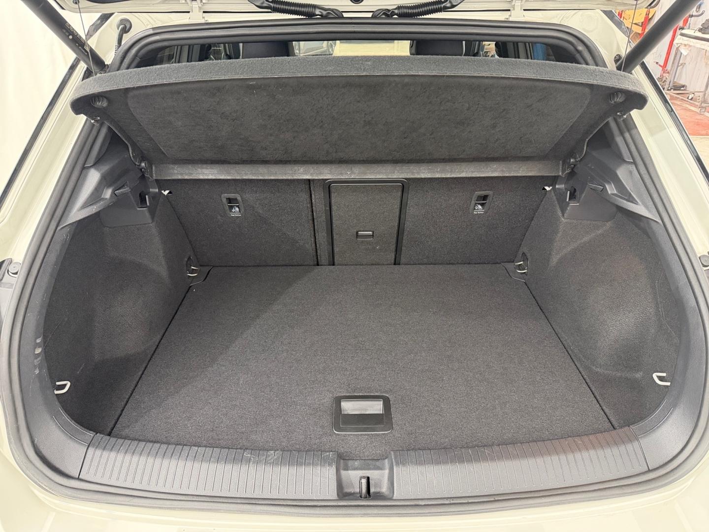 Volkswagen T-Roc R-Line 2.0 TDI 110 kW (150 CV) DSG