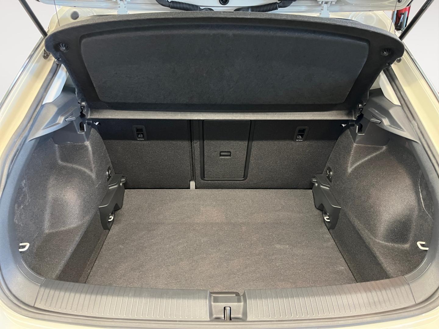 Volkswagen T-Roc "Más" 1.5 TSI 110 kW (150 CV) DSG