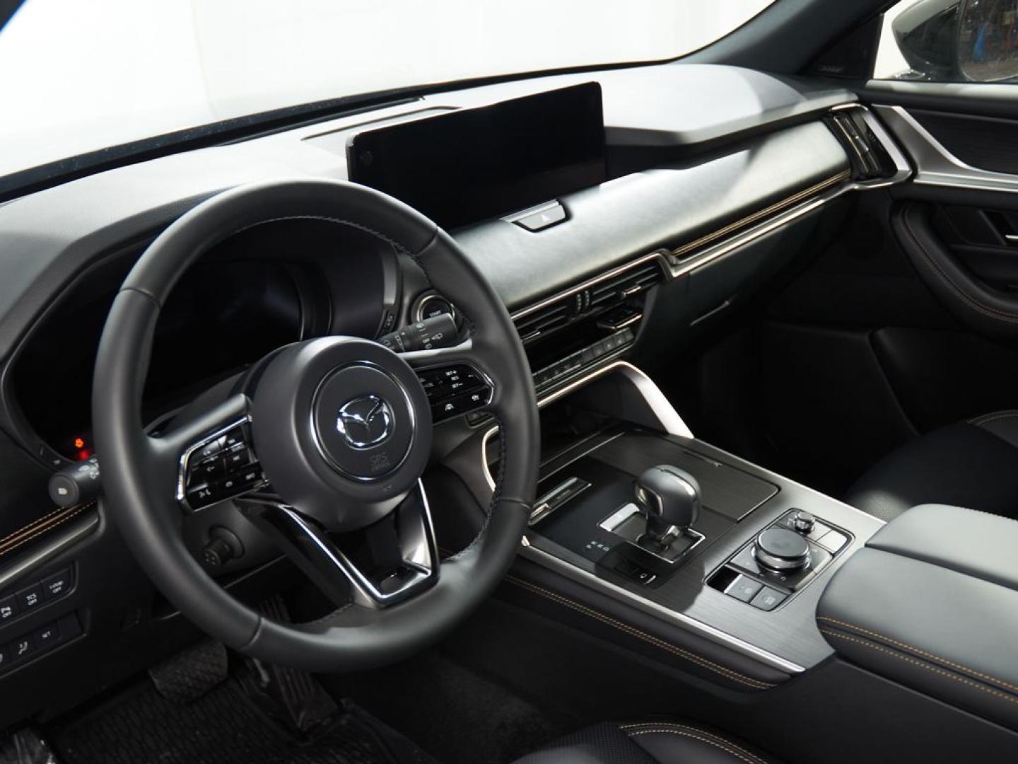 Mazda CX-60 3.3L e-Skyactiv-D MHEV Homura Plus 2WD 147kW Aut.