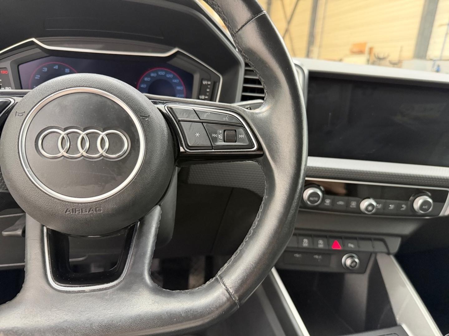 Audi A1 Sportback Adrenalin edition 30 TFSI 81 kW (110 CV)