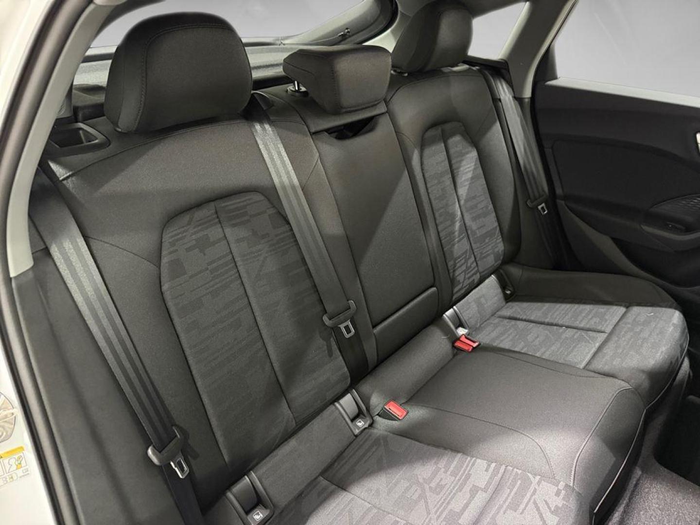 Audi A5 TDI Business 150 kW (204 CV)