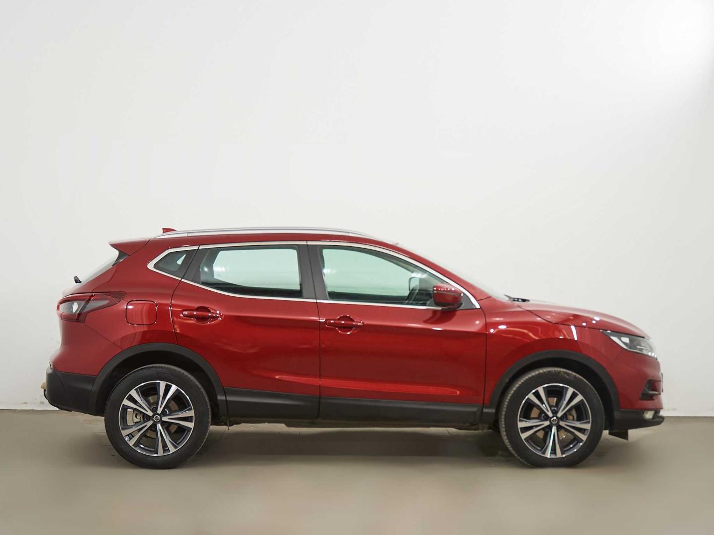 Nissan Qashqai 1.3 DIG-T Acenta 4x2 103kW