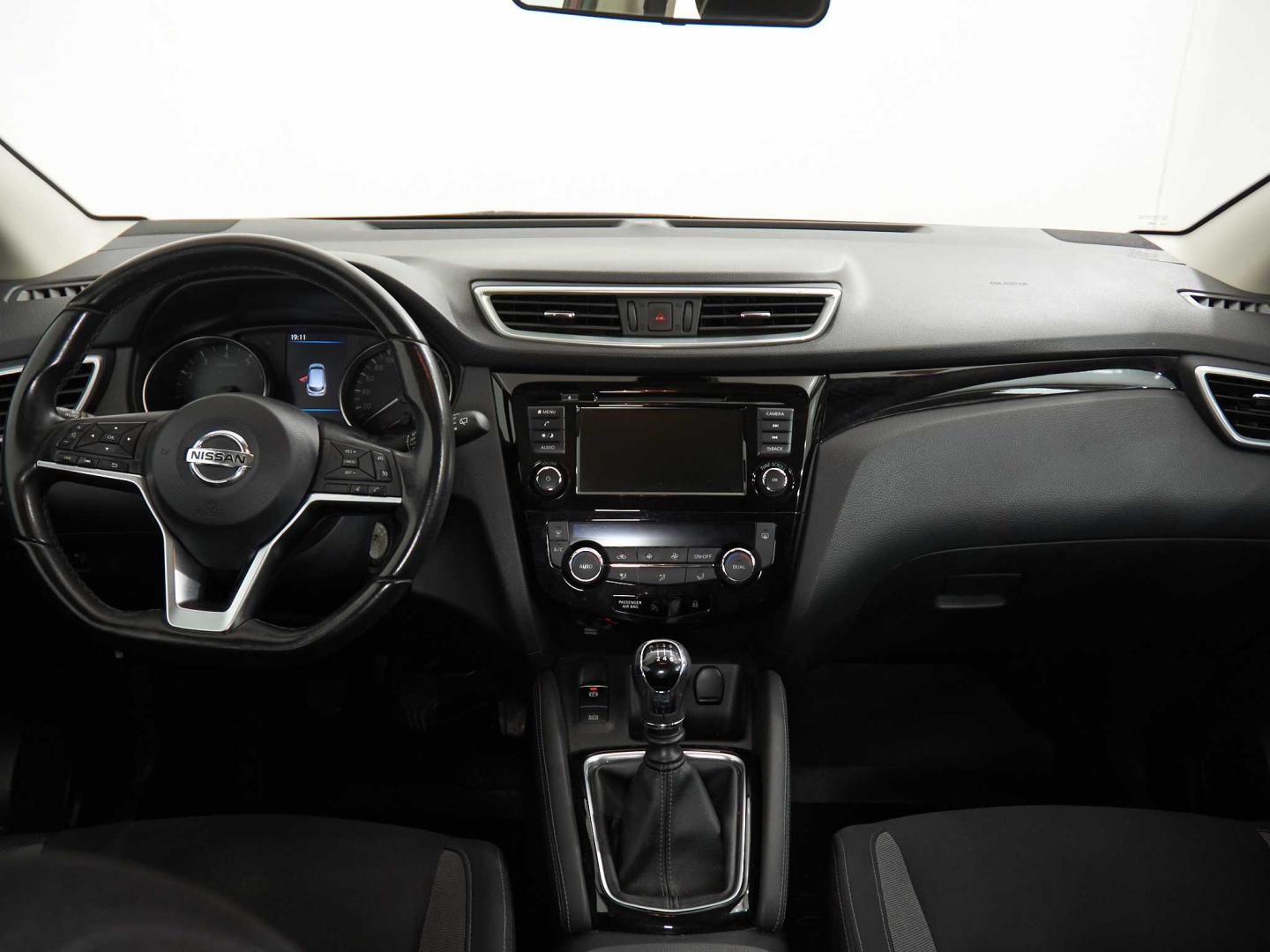Nissan Qashqai 1.3 DIG-T Acenta 4x2 103kW