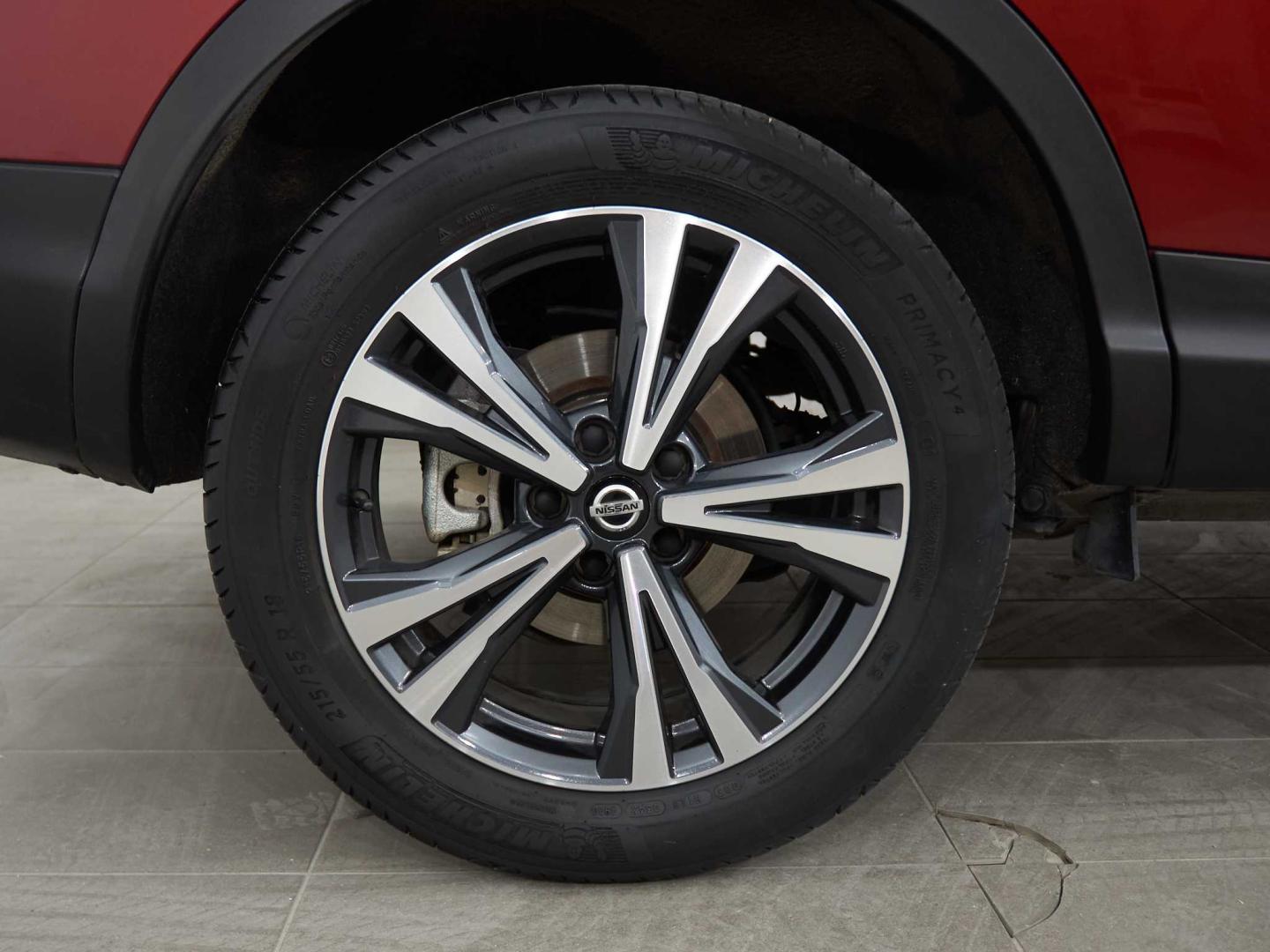 Nissan Qashqai 1.3 DIG-T Acenta 4x2 103kW