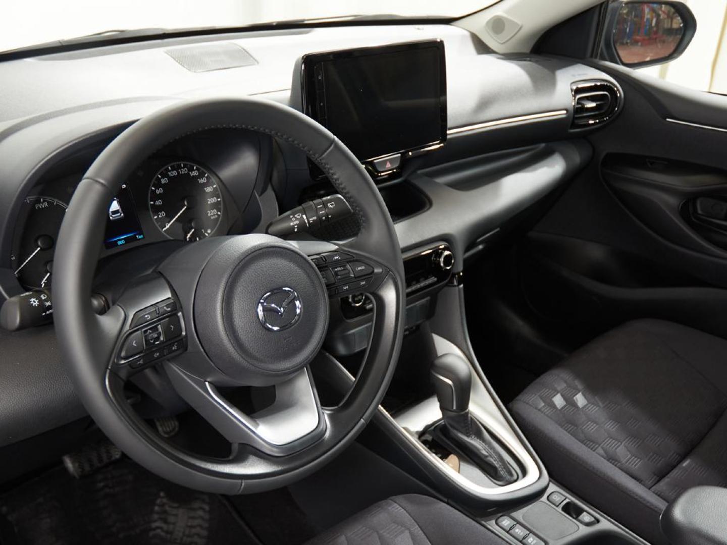 Mazda 2 HYBRID 2024 1.5 85 KW (116 CV) CVT CENTRE-LINE