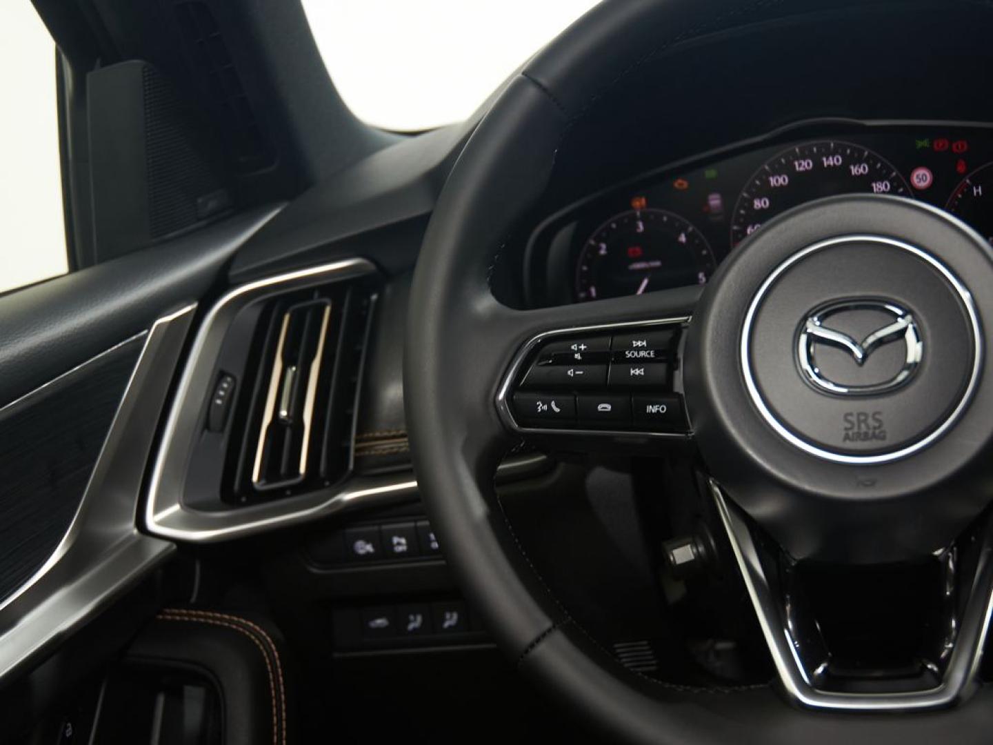 Mazda CX-60 3.3L e-Skyactiv-D MHEV Homura Plus 2WD 147kW Aut.