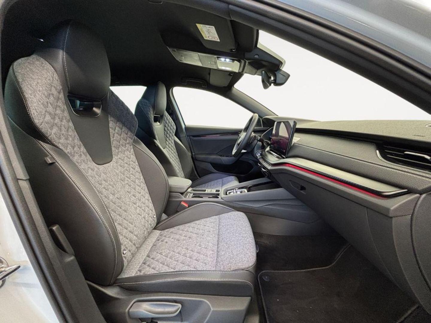 Skoda Octavia Combi 1.5 TSI 110kW DSG m-HEV Sportline