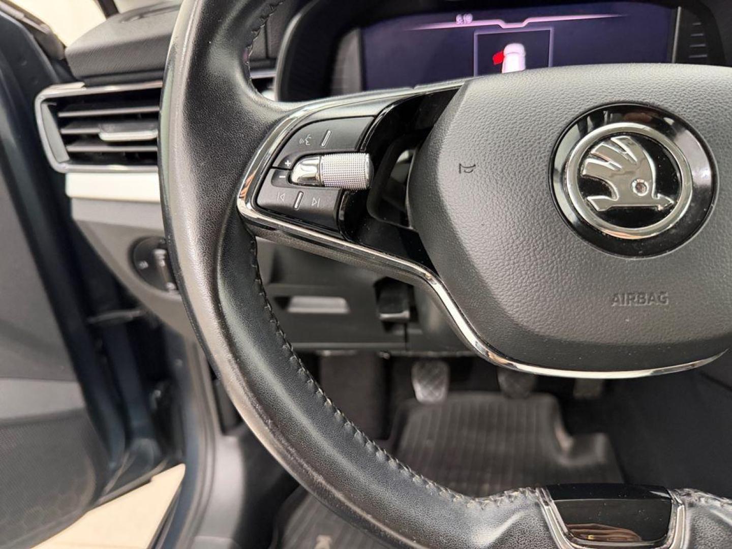 Skoda Kamiq 1.0 TSI Ambition 70 kW (95 CV)