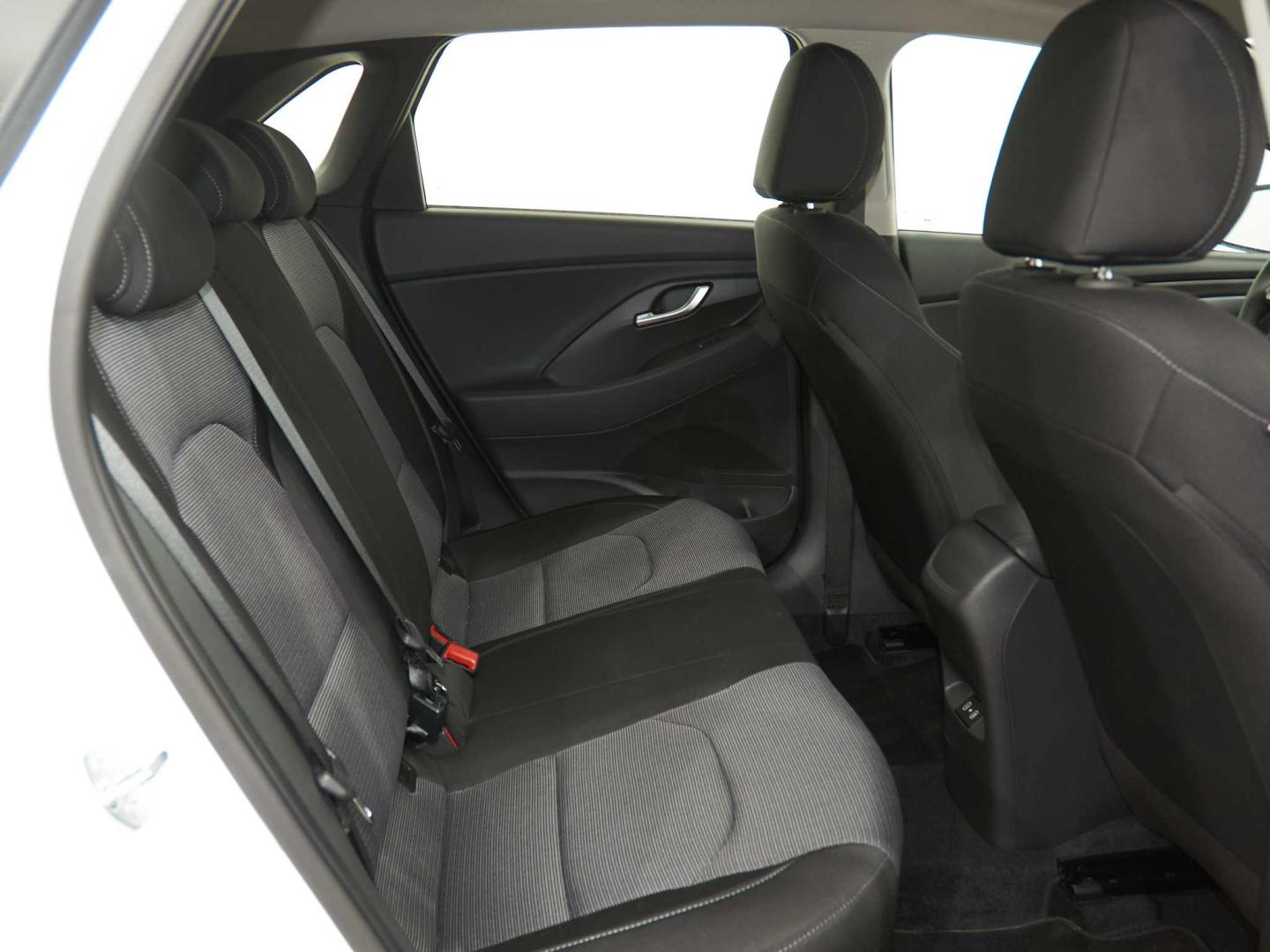 Hyundai i30 1.0 TGDI Klass 48V 100