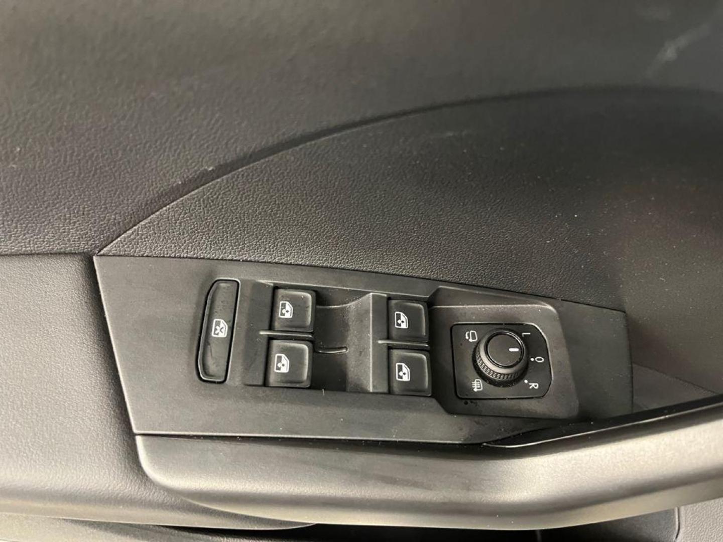 Volkswagen T-Cross ``Más`` 1.0 TSI 85 kW (116 CV) DSG