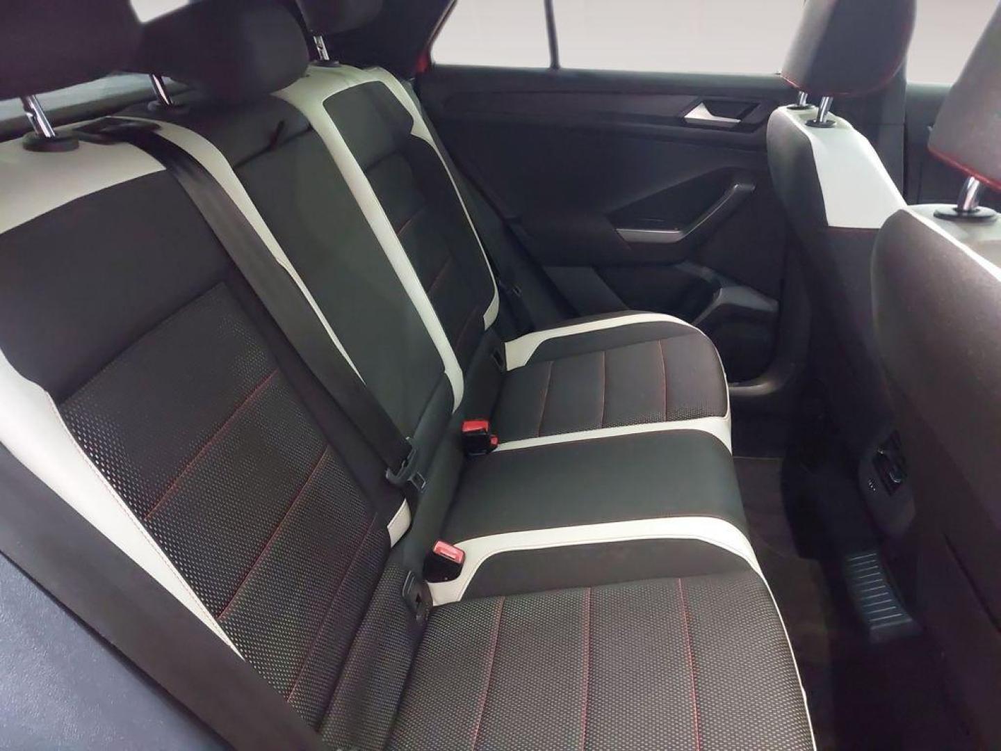 Volkswagen T-Cross Sport 1.0 TSI 81 kW (110 CV) DSG