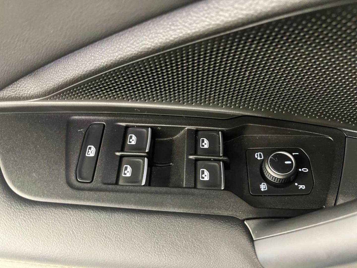 Volkswagen Tiguan R-Line 2.0 TDI 110 kW (150 CV) DSG