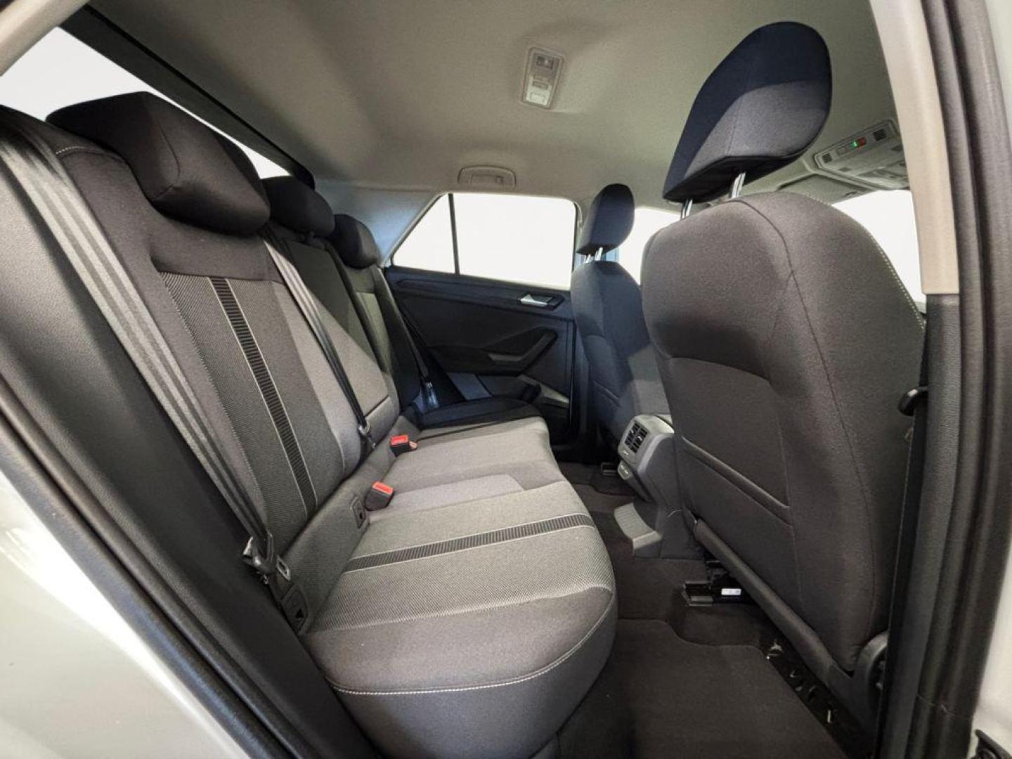 Volkswagen T-Roc ``Más`` 1.5 TSI 110 kW (150 CV) DSG