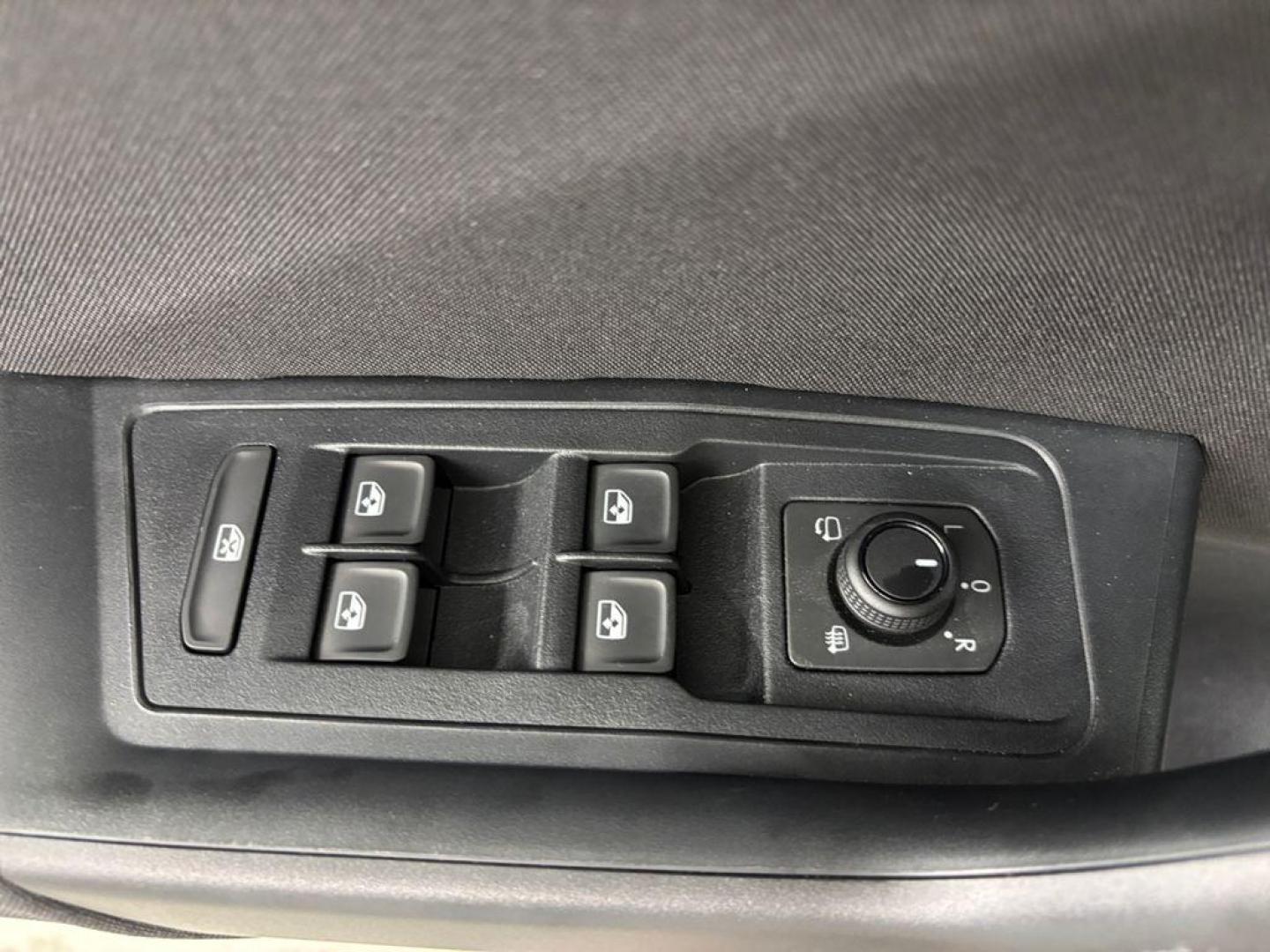 Volkswagen T-Roc ``Más`` 1.5 TSI 110 kW (150 CV) DSG