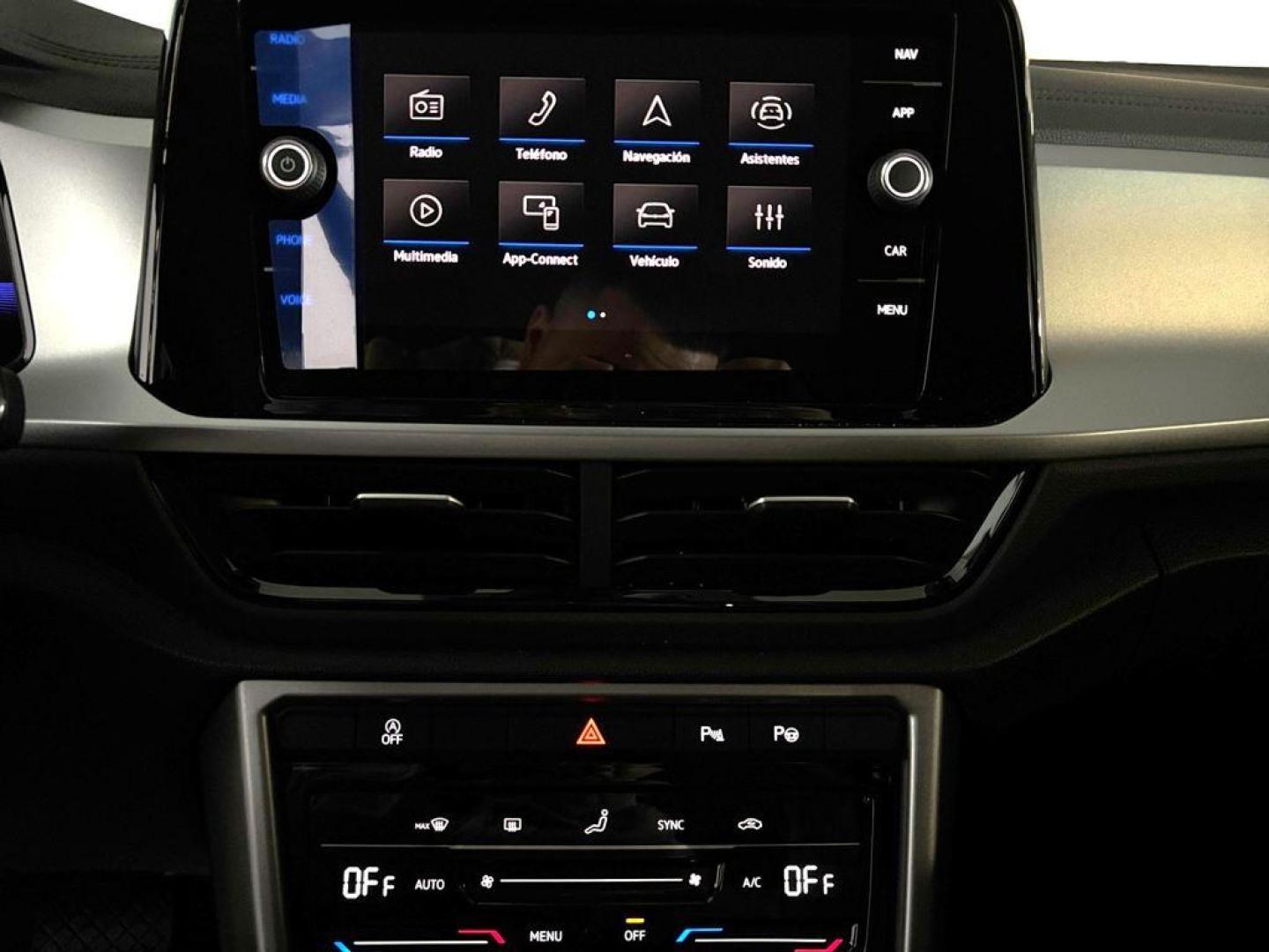 Volkswagen T-Roc ``Más`` 1.5 TSI 110 kW (150 CV) DSG