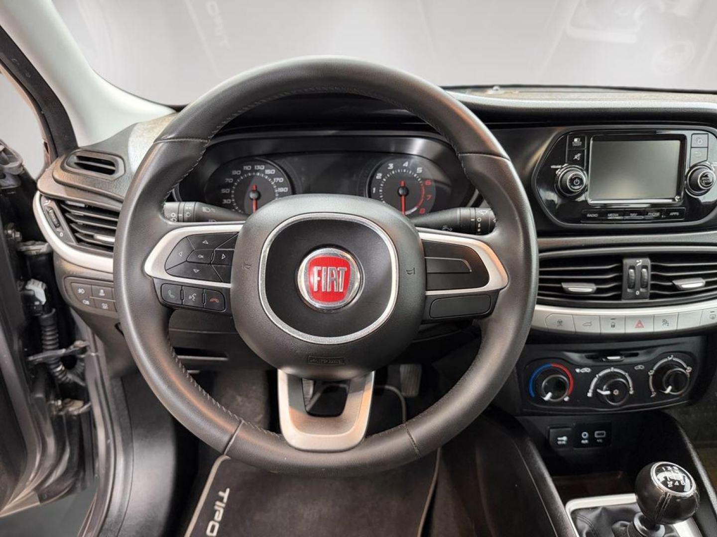 Fiat Tipo 1.4 Easy 70 kW (95 CV)
