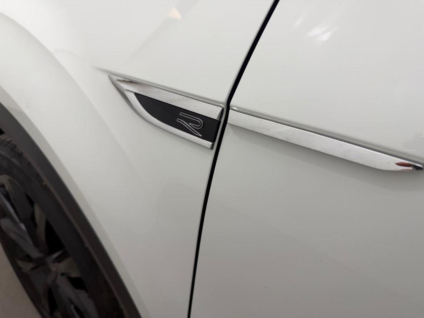 Volkswagen T-Roc R-Line 1.5 TSI 110 kW (150 CV) DSG