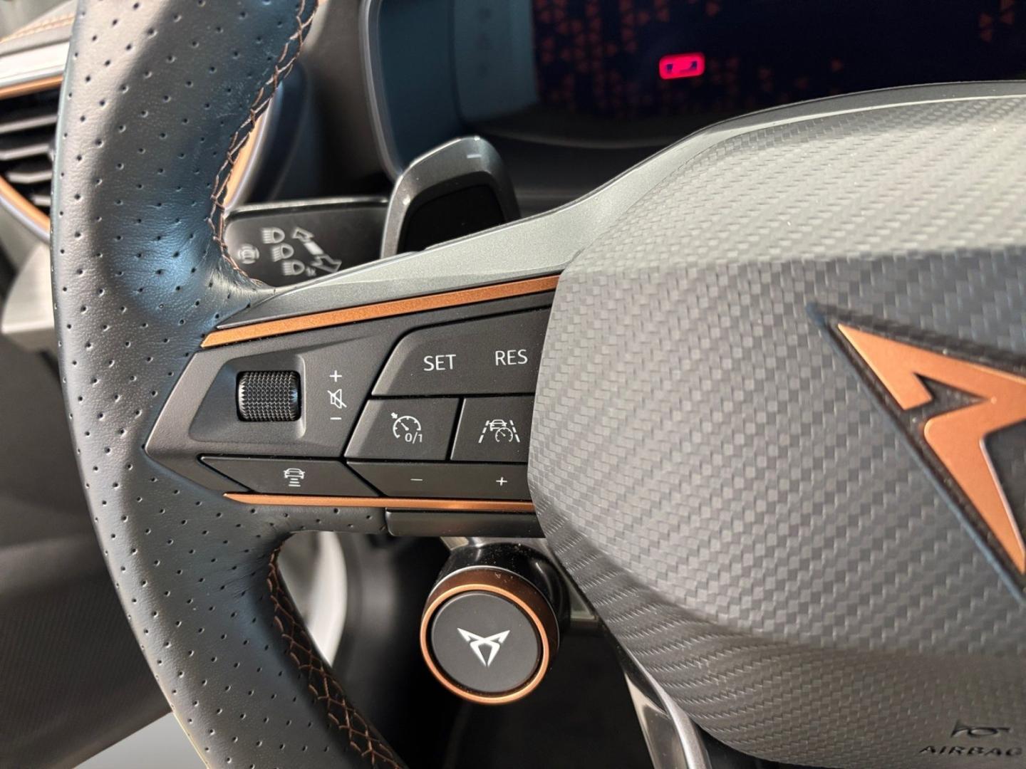 Cupra Formentor 1.4 e-Hybrid VZ DSG 180 kW (245 CV)