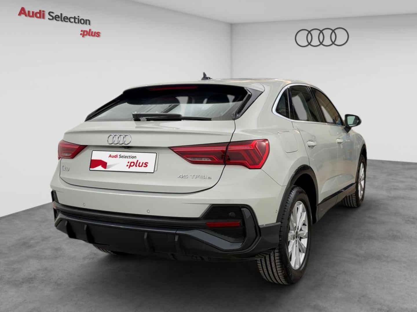 Audi Q3 Sportback TFSIe 45 TFSI e 180 kW (245 CV) S tronic