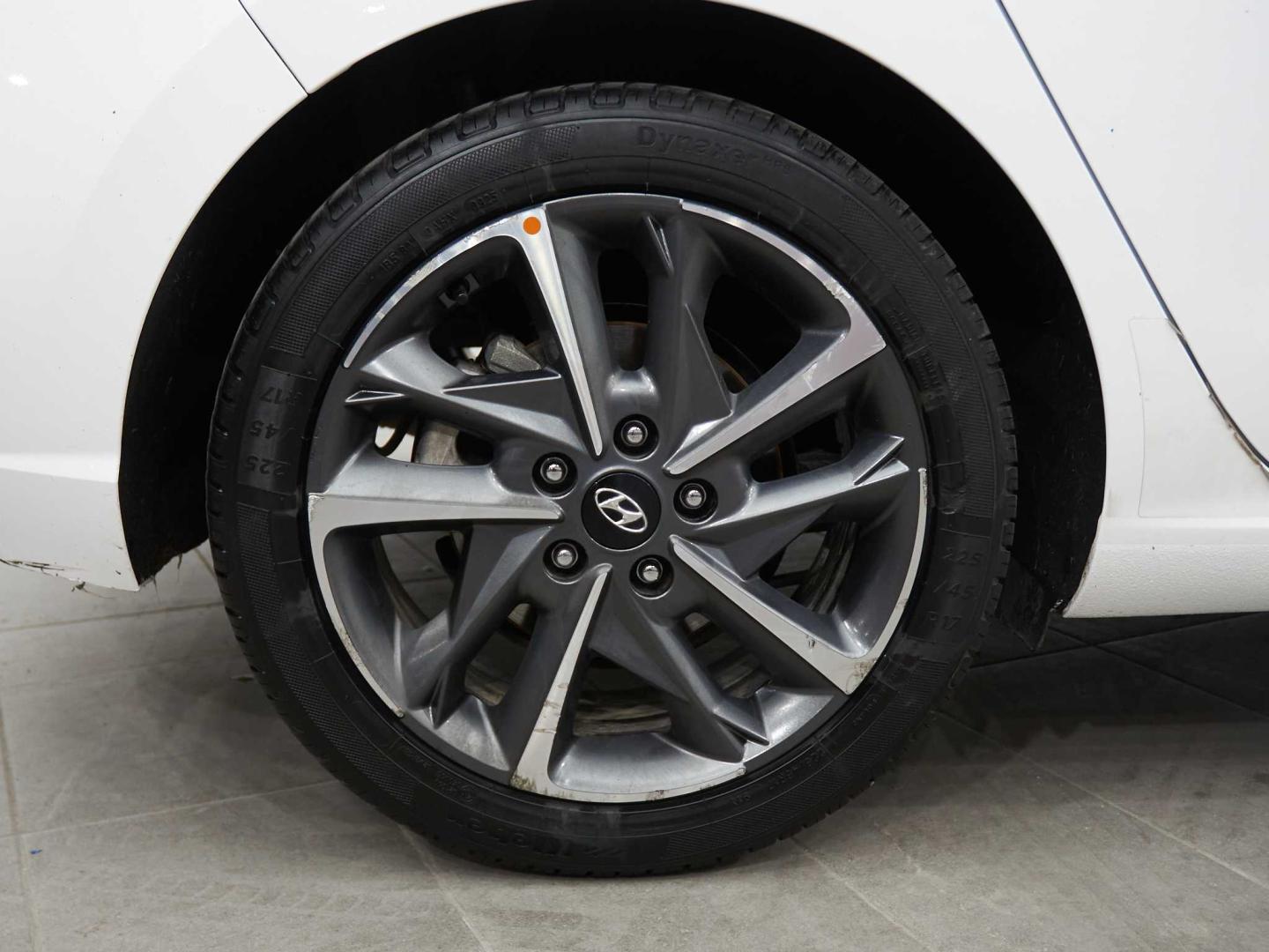 Hyundai i30 1.5 DPI Klass SLX 110