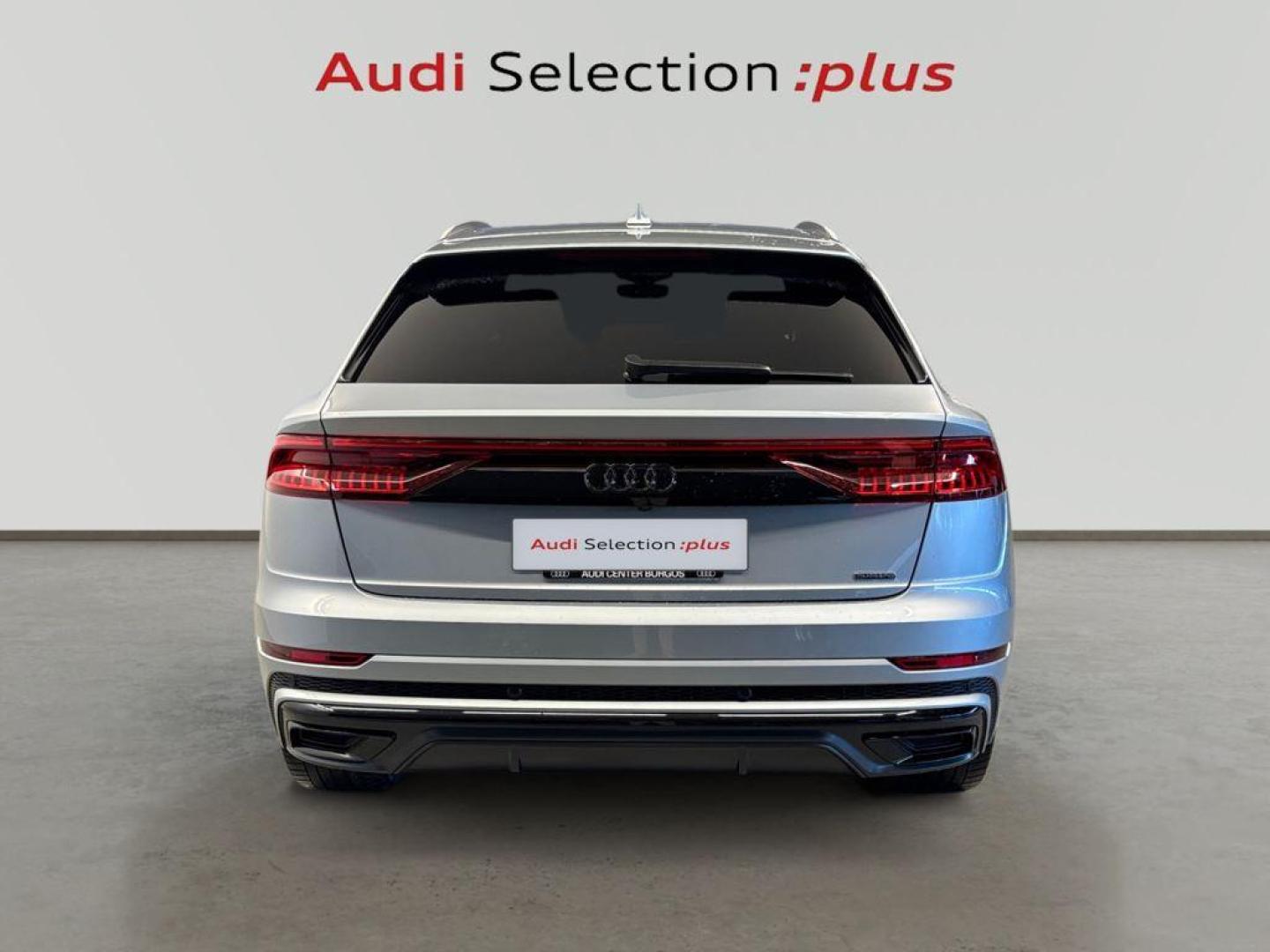 Audi Q8 50 TDI 210kW Black Line Plus quattro tip