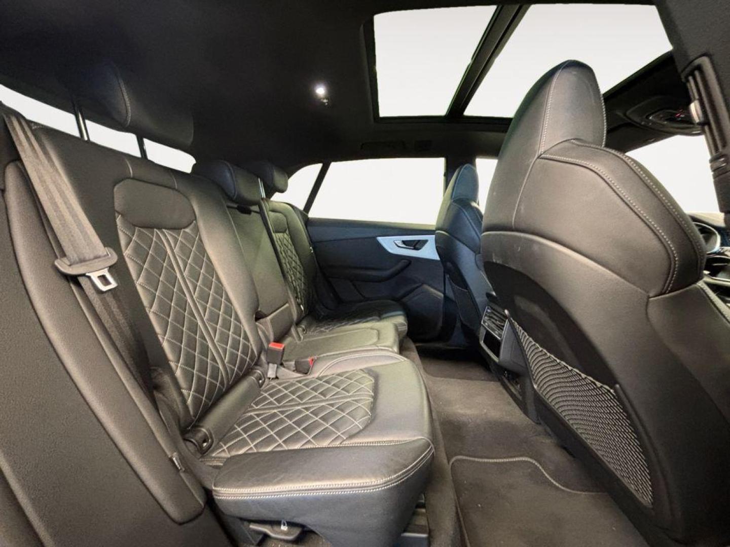 Audi Q8 50 TDI 210kW Black Line Plus quattro tip