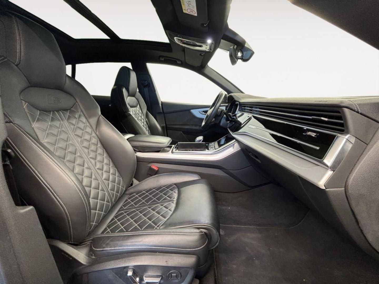 Audi Q8 50 TDI 210kW Black Line Plus quattro tip