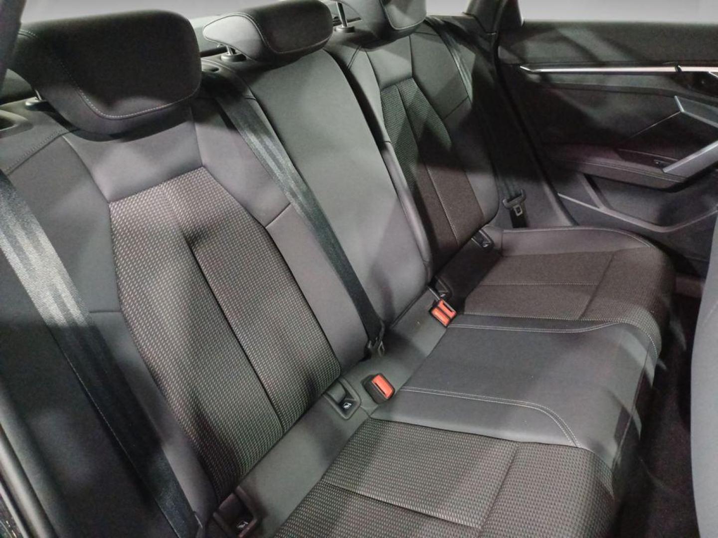 Audi A3 Sedan S line 35 TFSI 110 kW (150 CV) S tronic