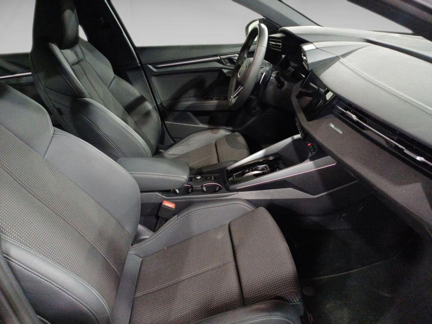 Audi A3 Sedan S line 35 TFSI 110 kW (150 CV) S tronic