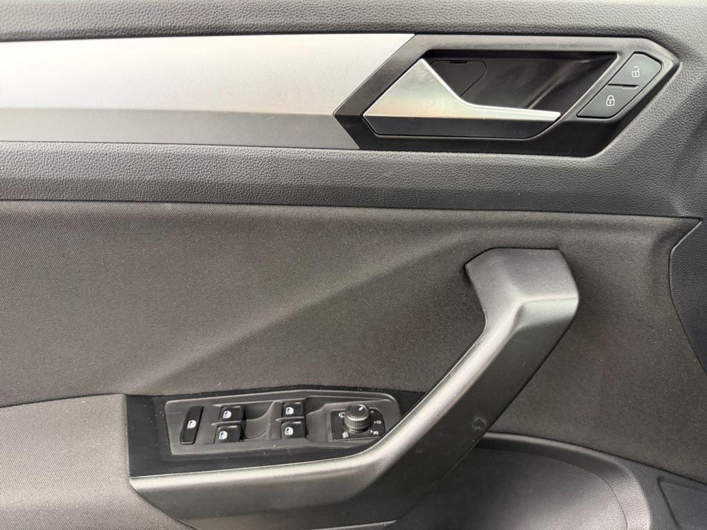 Volkswagen T-Roc Life 2.0 TDI 85 kW (115 CV)