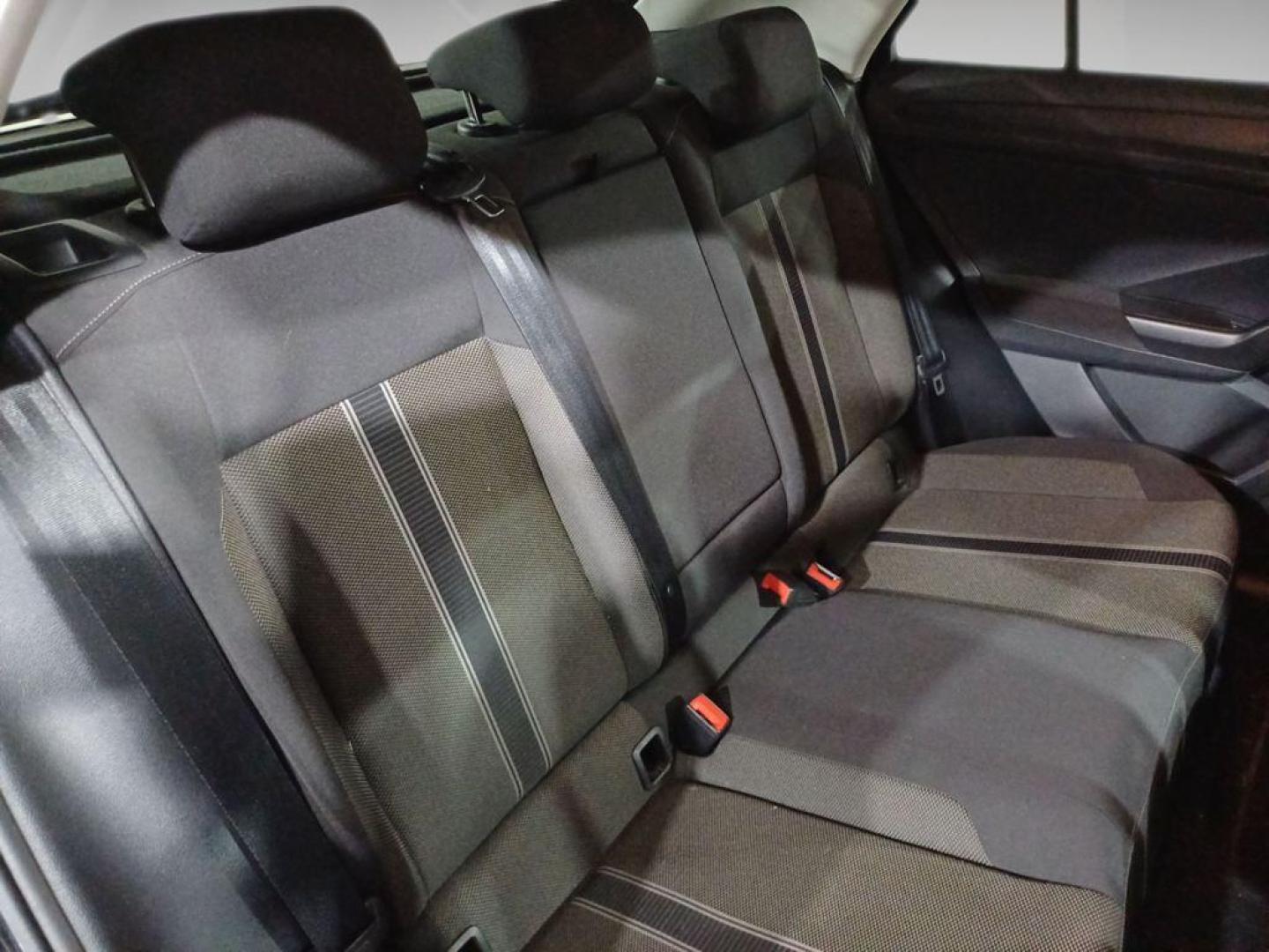 Volkswagen T-Roc Advance 1.0 TSI 81 kW (110 CV)