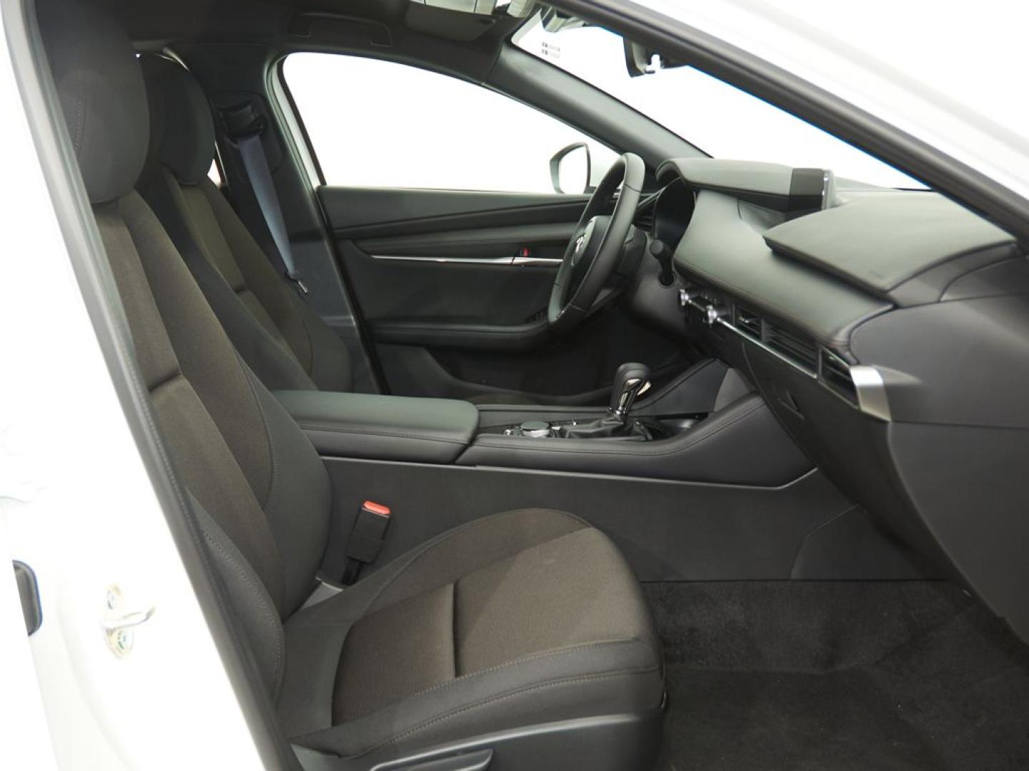Mazda 3 2.5 e-Skyactiv-G Prime-line Aut. 103kW