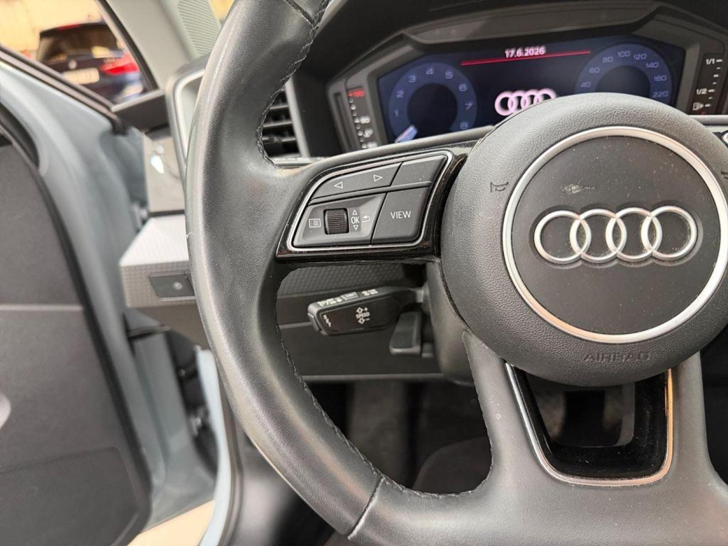 Audi A1 Adrenalin 30 TFSI 81 kW (110 CV) S tronic