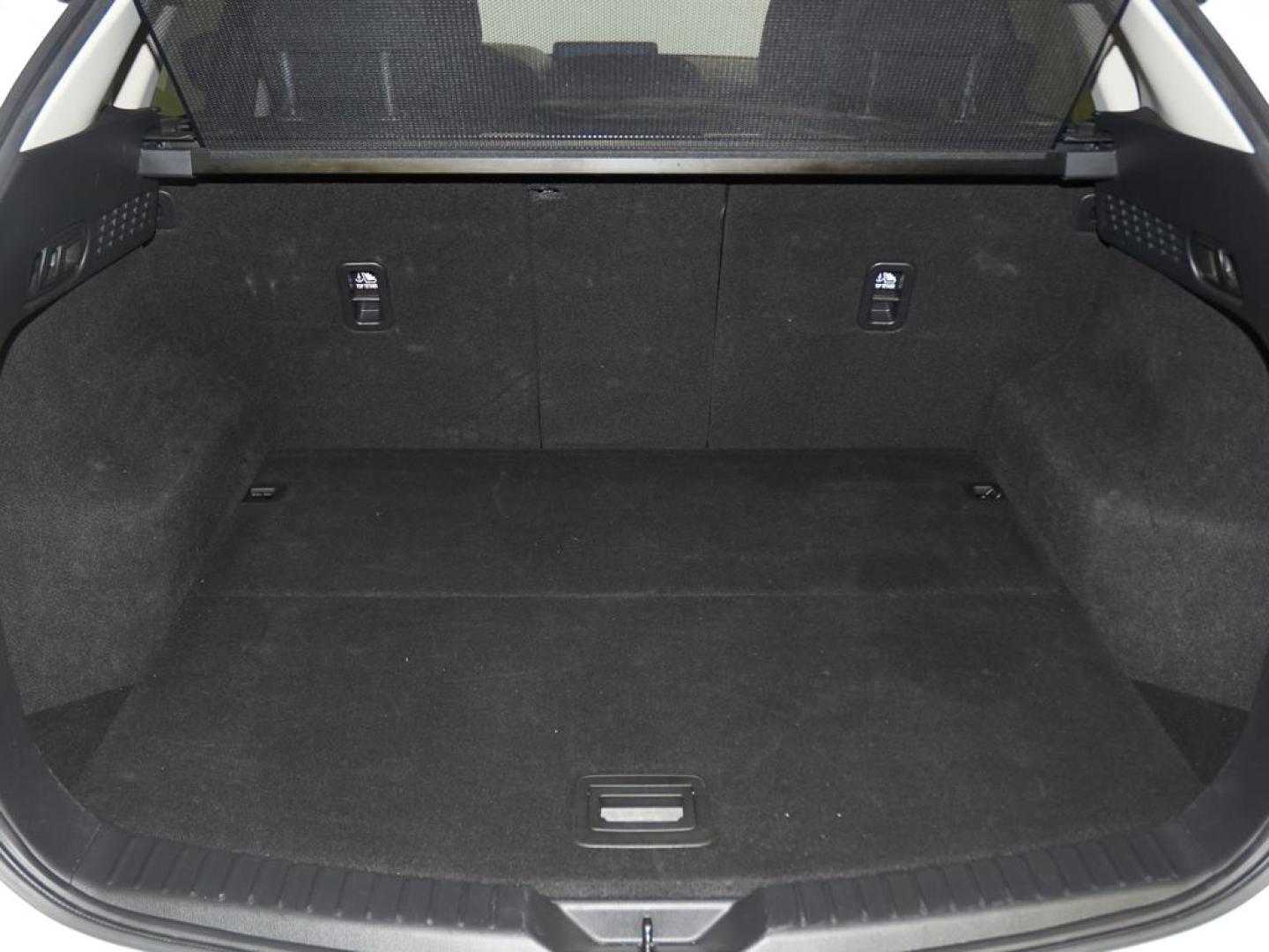 Mazda CX-5 2.0 e-Skyactiv-G MHEV Center-Line Plus 2WD 121kW