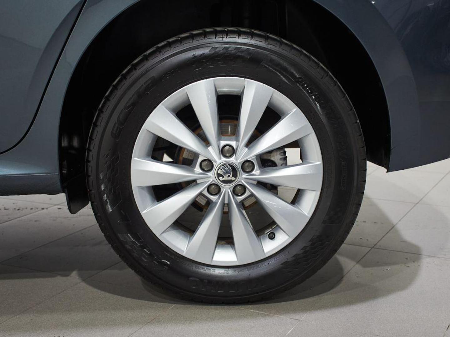 Skoda Kamiq 1.0 TSI Ambition 70 kW (95 CV)