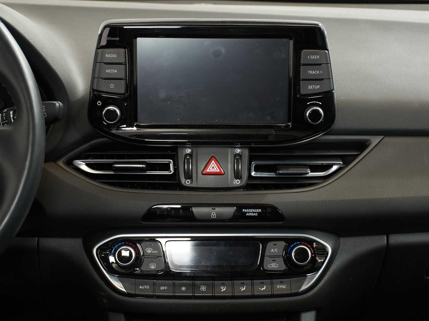 Hyundai i30 1.0 TGDI Klass LR 48V 120